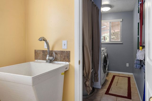 19373 Indian Summer Road, Bend, OR 97702