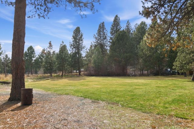 19373 Indian Summer Road, Bend, OR 97702