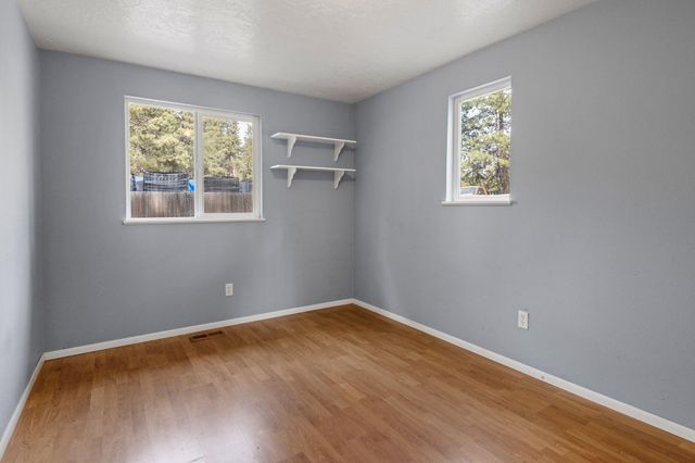 19373 Indian Summer Road, Bend, OR 97702