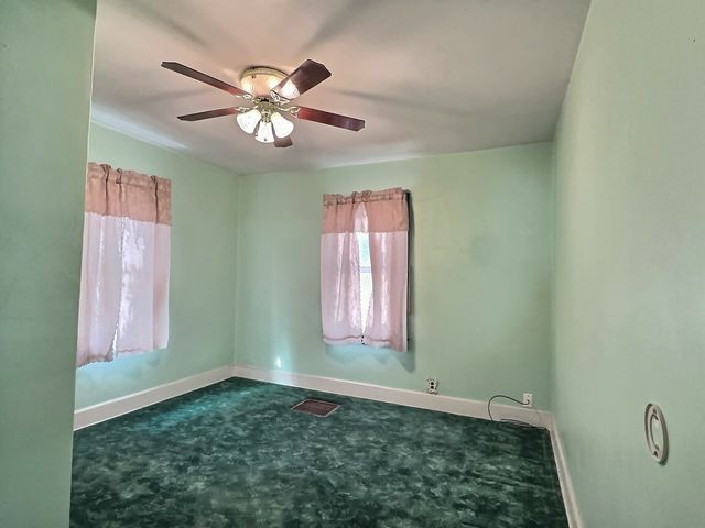 516 5th Avenue N, Clinton, IA 52732