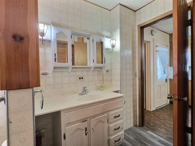 516 5th Avenue N, Clinton, IA 52732