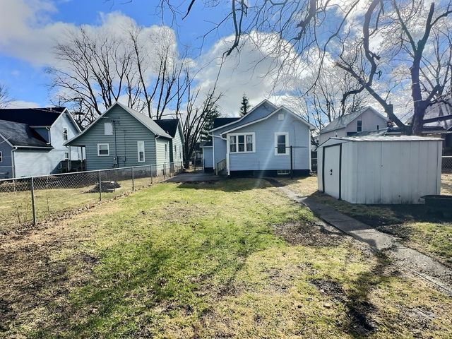 516 5th Avenue N, Clinton, IA 52732