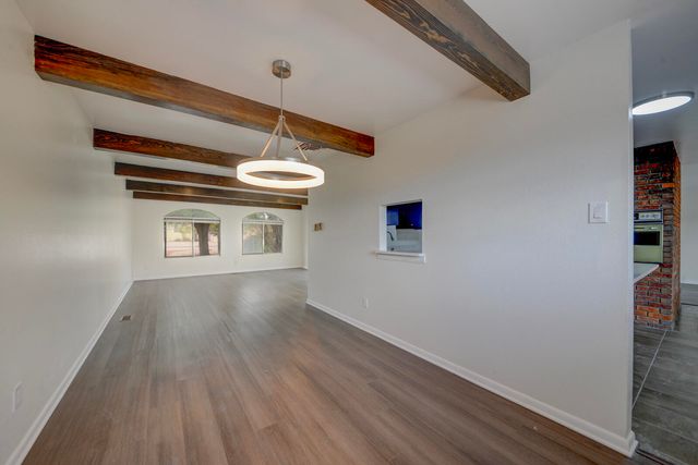 706 Cerro De Ortega Drive SE, Rio Rancho, NM 87124