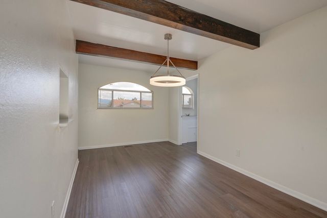 706 Cerro De Ortega Drive SE, Rio Rancho, NM 87124