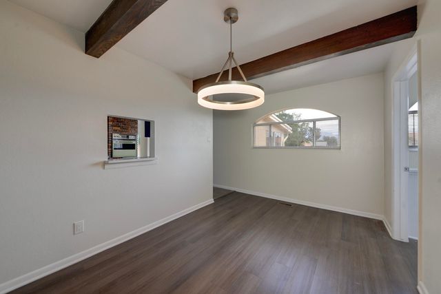 706 Cerro De Ortega Drive SE, Rio Rancho, NM 87124