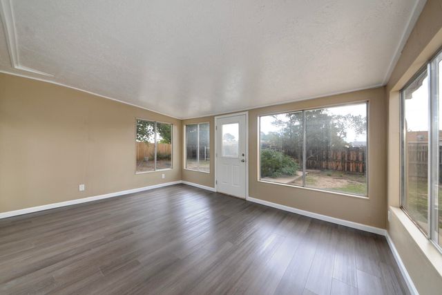 706 Cerro De Ortega Drive SE, Rio Rancho, NM 87124