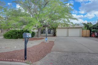 706 Cerro De Ortega Drive SE, Rio Rancho, NM 87124