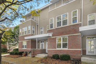 1398 Lower Green Circle, Columbus, OH 43212