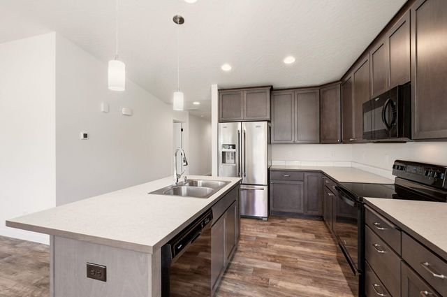 22871 E Wellington Pkwy, Liberty Lake, WA 99019