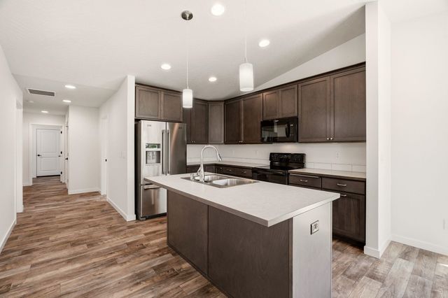 22871 E Wellington Pkwy, Liberty Lake, WA 99019