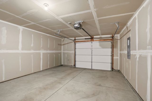 22871 E Wellington Pkwy, Liberty Lake, WA 99019
