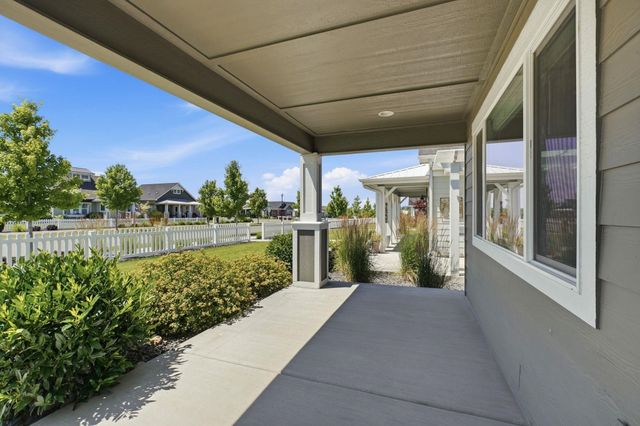 22871 E Wellington Pkwy, Liberty Lake, WA 99019