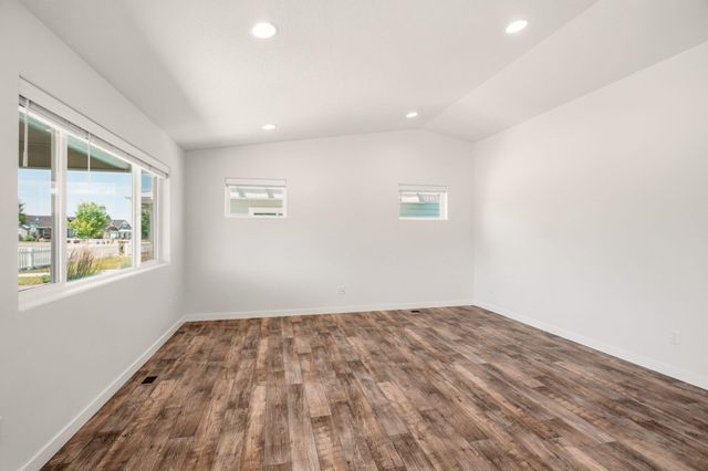 22871 E Wellington Pkwy, Liberty Lake, WA 99019