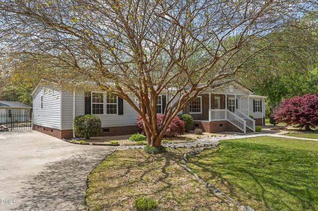 221 Pinkney Church Road, Fremont, NC 27830