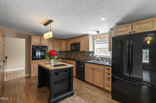 221 Pinkney Church Road, Fremont, NC 27830