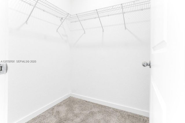 109 NE 3rd Ct, Florida City, FL 33034