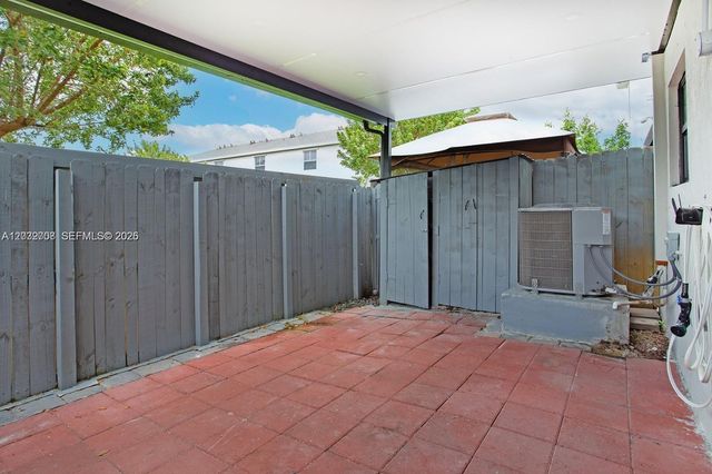 109 NE 3rd Ct, Florida City, FL 33034