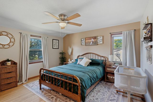10633 Xavis Street NW, Coon Rapids, MN 55433