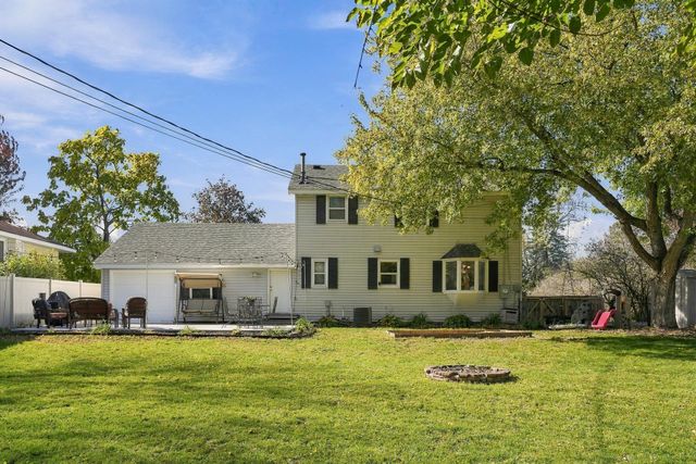 10633 Xavis Street NW, Coon Rapids, MN 55433