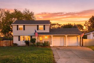 10633 Xavis Street NW, Coon Rapids, MN 55433