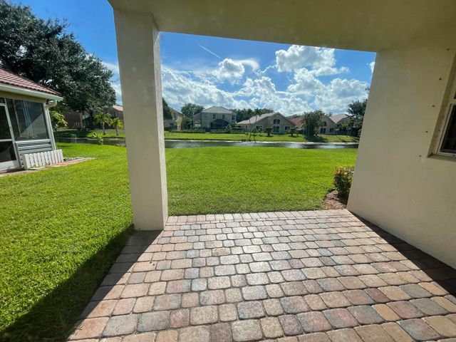 390 NW 115th Way, Coral Springs, FL 33071