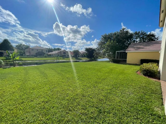 390 NW 115th Way, Coral Springs, FL 33071