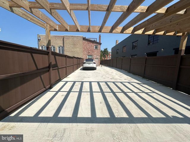 1505 E BALTIMORE ST E, Baltimore, MD 21231
