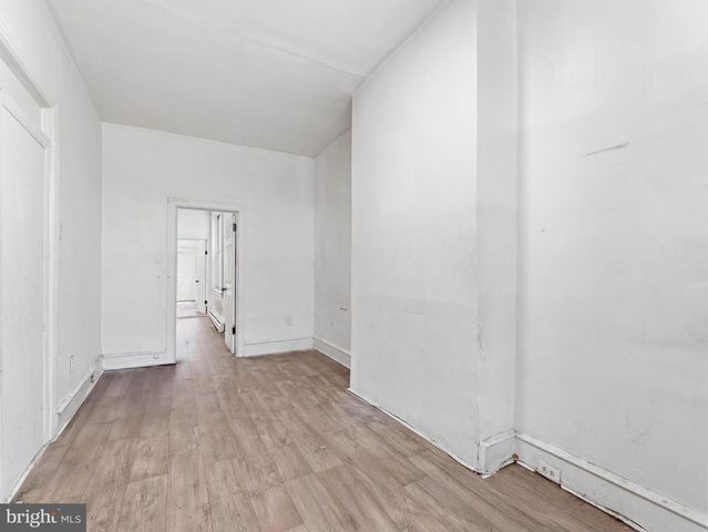 2338 W HAGERT ST, Philadelphia, PA 19132