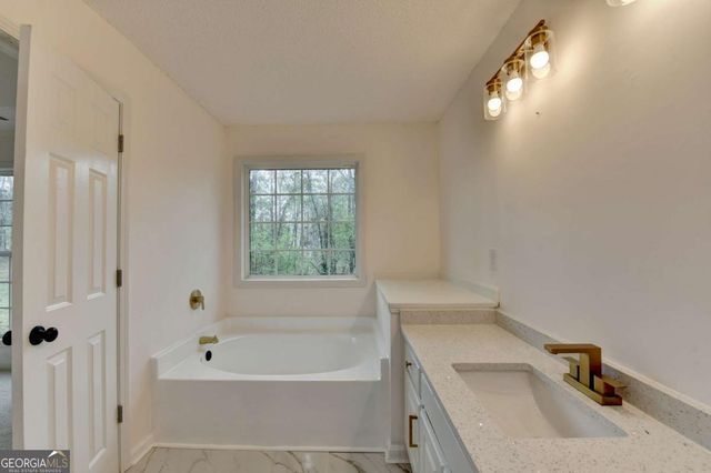 1703 Bismarck Circle, Winder, GA 30680