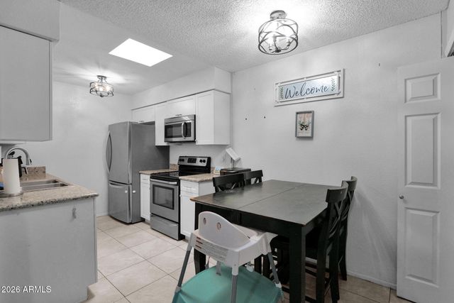8161 N 107TH Avenue 98, Peoria, AZ 85345