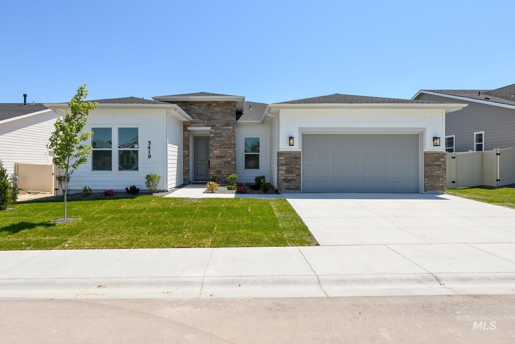 5419 Sparky Ave, Caldwell, ID 83607