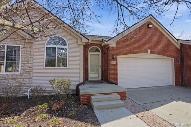 30674 Ardmore Court, Novi, MI 48377