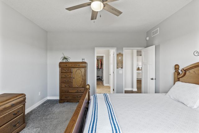 6063 Idsen Avenue S, Cottage Grove, MN 55016