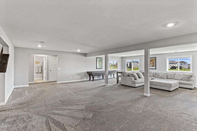 6063 Idsen Avenue S, Cottage Grove, MN 55016