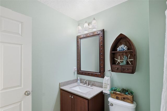 122 S HUMMINGBIRD PLACE, Palm Coast, FL 32164