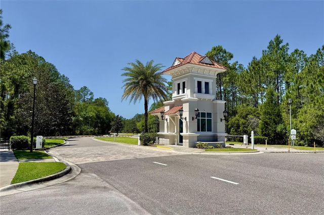 122 S HUMMINGBIRD PLACE, Palm Coast, FL 32164
