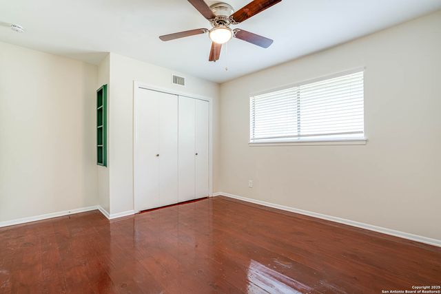 211 E Woodlake, San Antonio, TX 78229