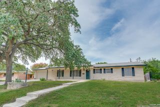 211 E Woodlake, San Antonio, TX 78229