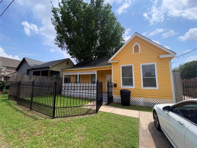 1517 Summer Street, Houston, TX 77007
