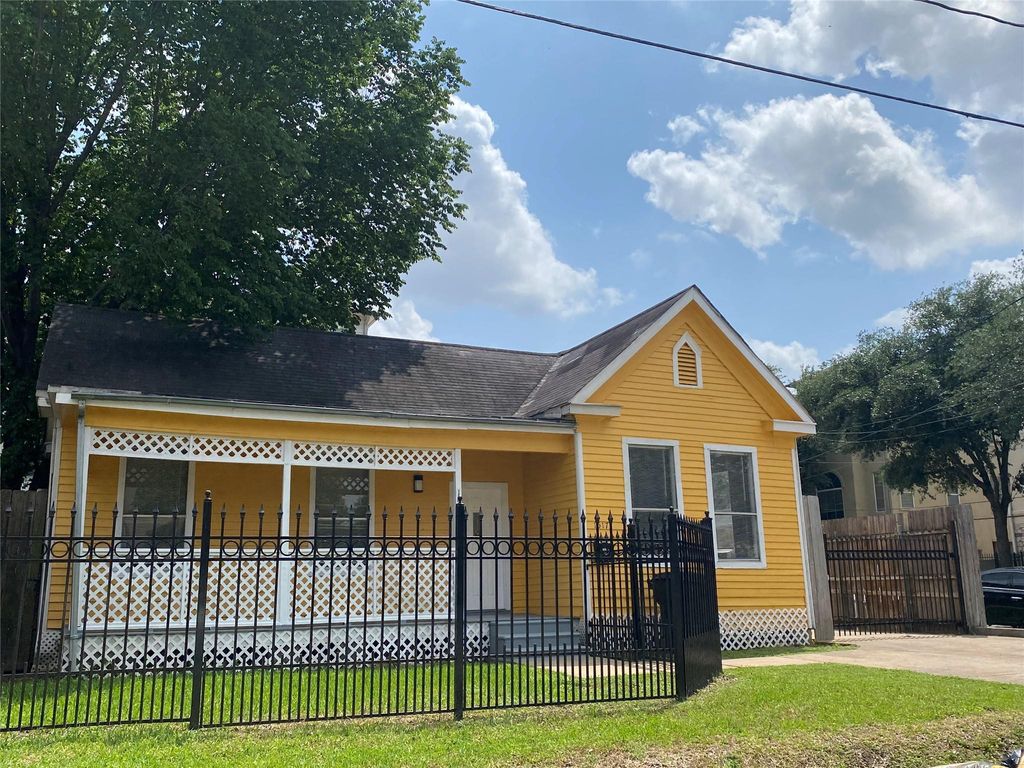 1517 Summer Street, Houston, TX 77007