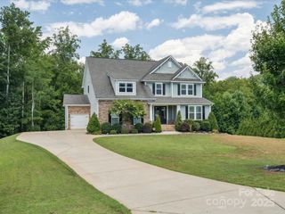 125 Rain Shadow Drive, Mooresville, NC 28115