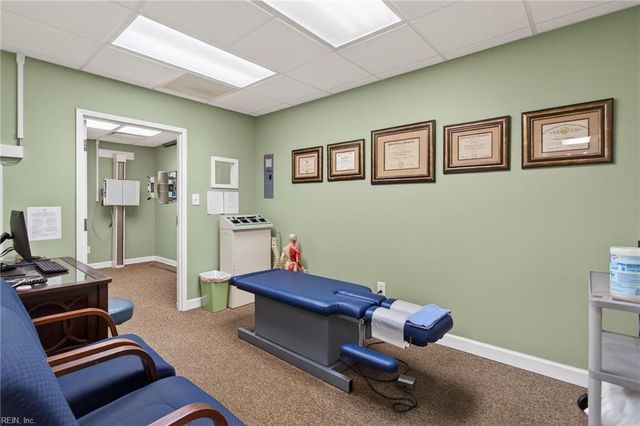 2216 Executive Dr Ste A, Hampton, VA 23666