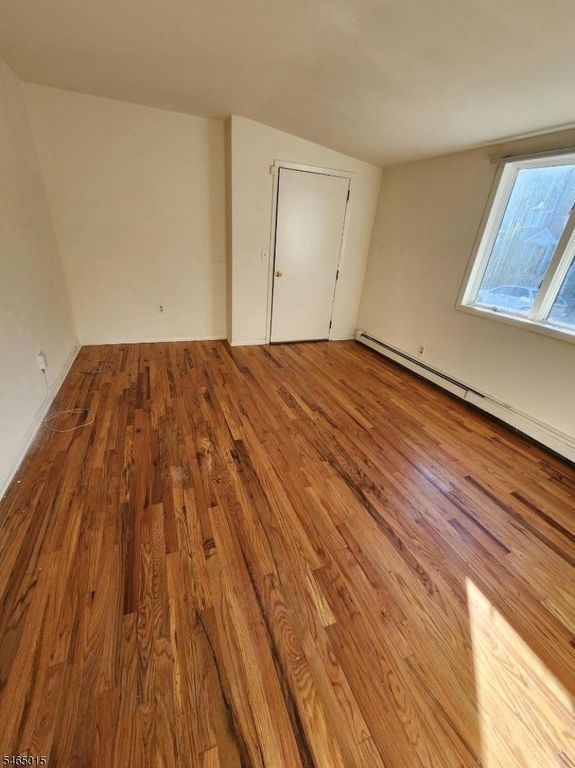 1310 E Henry St, Linden City, NJ 07036 — photo 4
