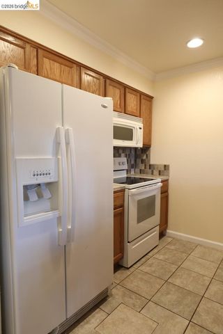 1055 San Ramon Valley BLVD, Danville, CA 94526