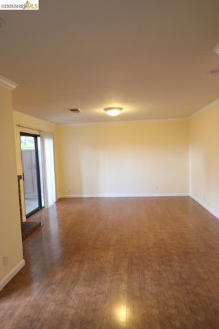 1055 San Ramon Valley BLVD, Danville, CA 94526