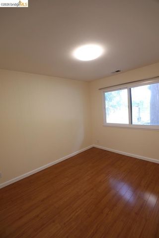 1055 San Ramon Valley BLVD, Danville, CA 94526