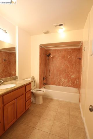 1055 San Ramon Valley BLVD, Danville, CA 94526