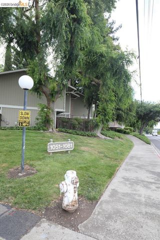 1055 San Ramon Valley BLVD, Danville, CA 94526