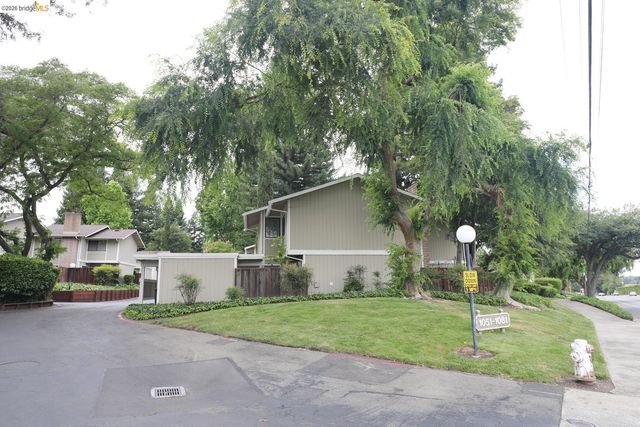1055 San Ramon Valley BLVD, Danville, CA 94526