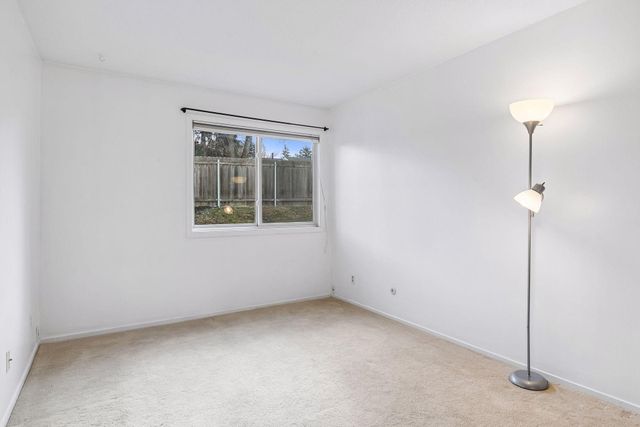 132 Demont Avenue E 128, Little Canada, MN 55117